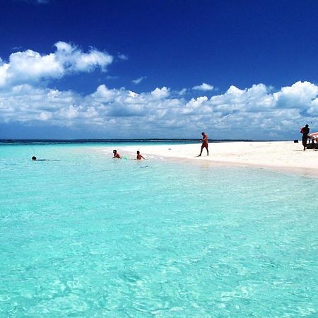White Villa - Paparemo Beach Watamu Luaran gambar