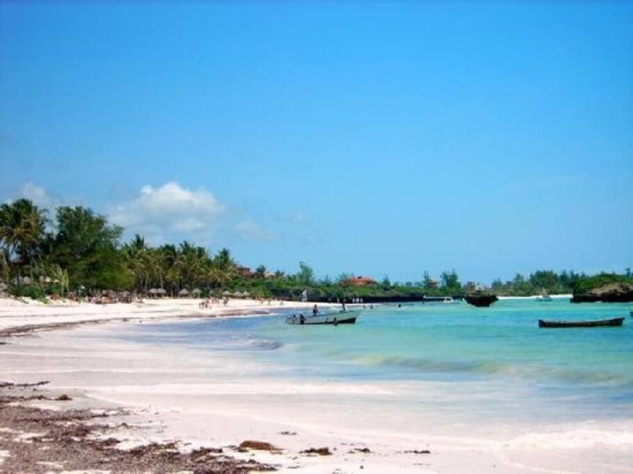 White Villa - Paparemo Beach Watamu Luaran gambar